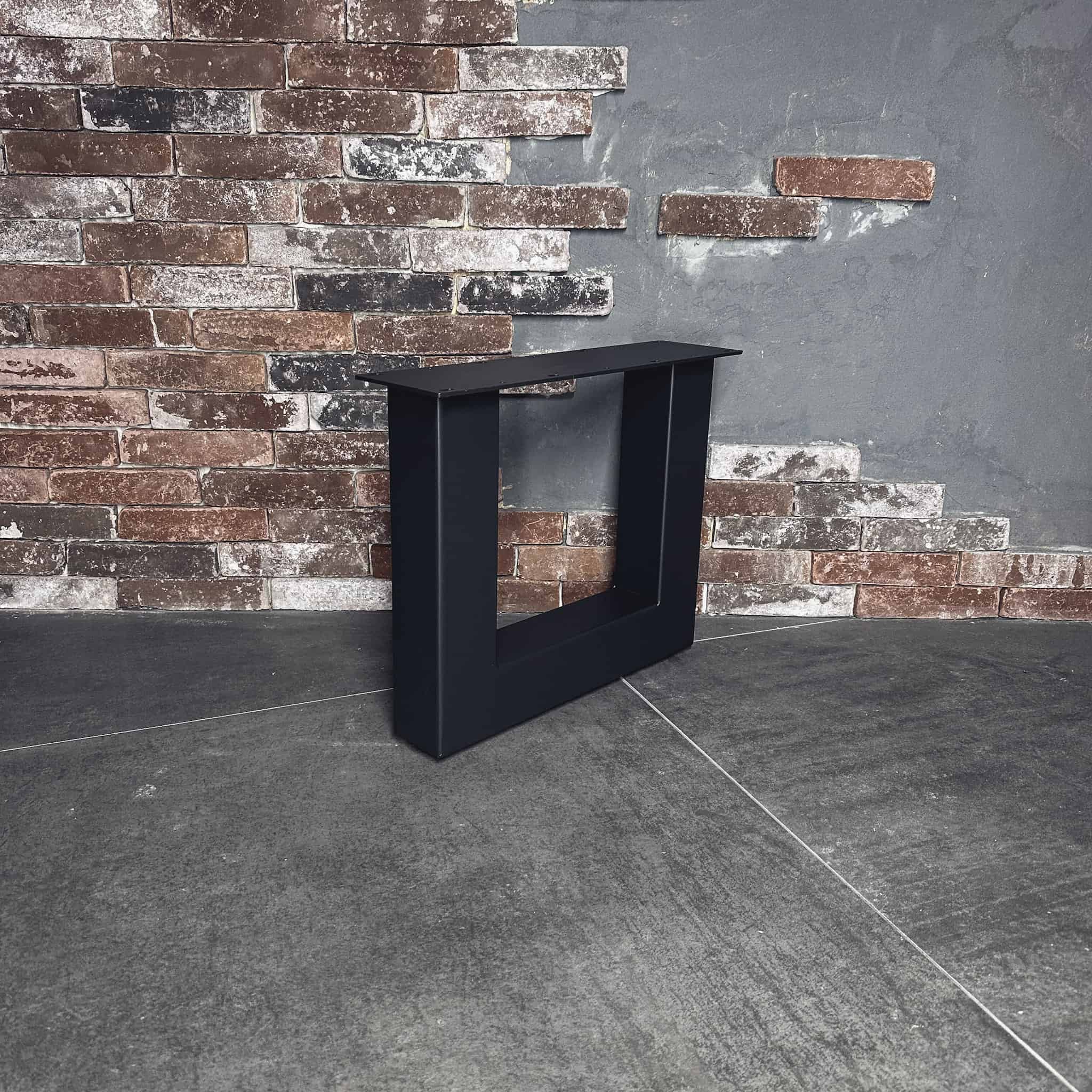 Stalen u poot salontafel 8x8cm