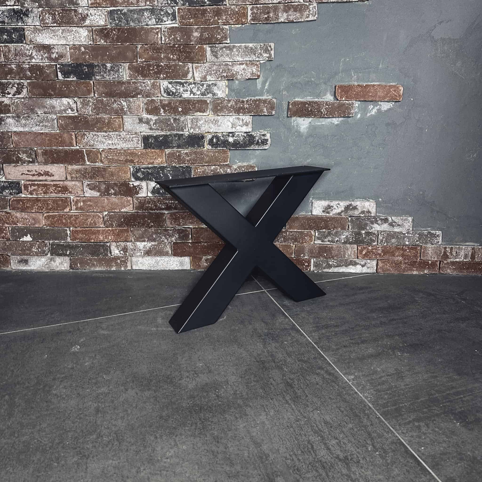 Stalen X poot 8x8cm