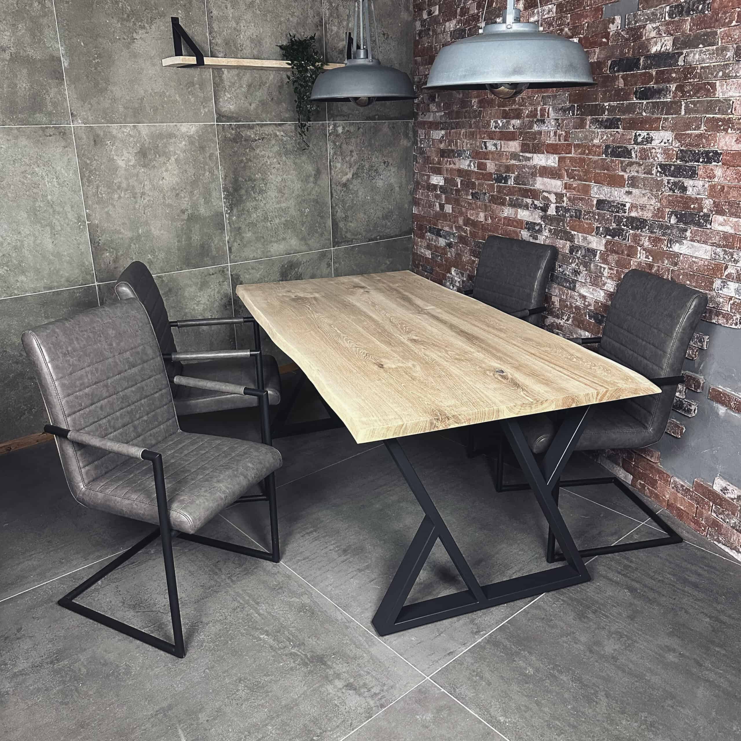 eikenhouten tafel rechthoekig met boomstamrand met Z poot 4