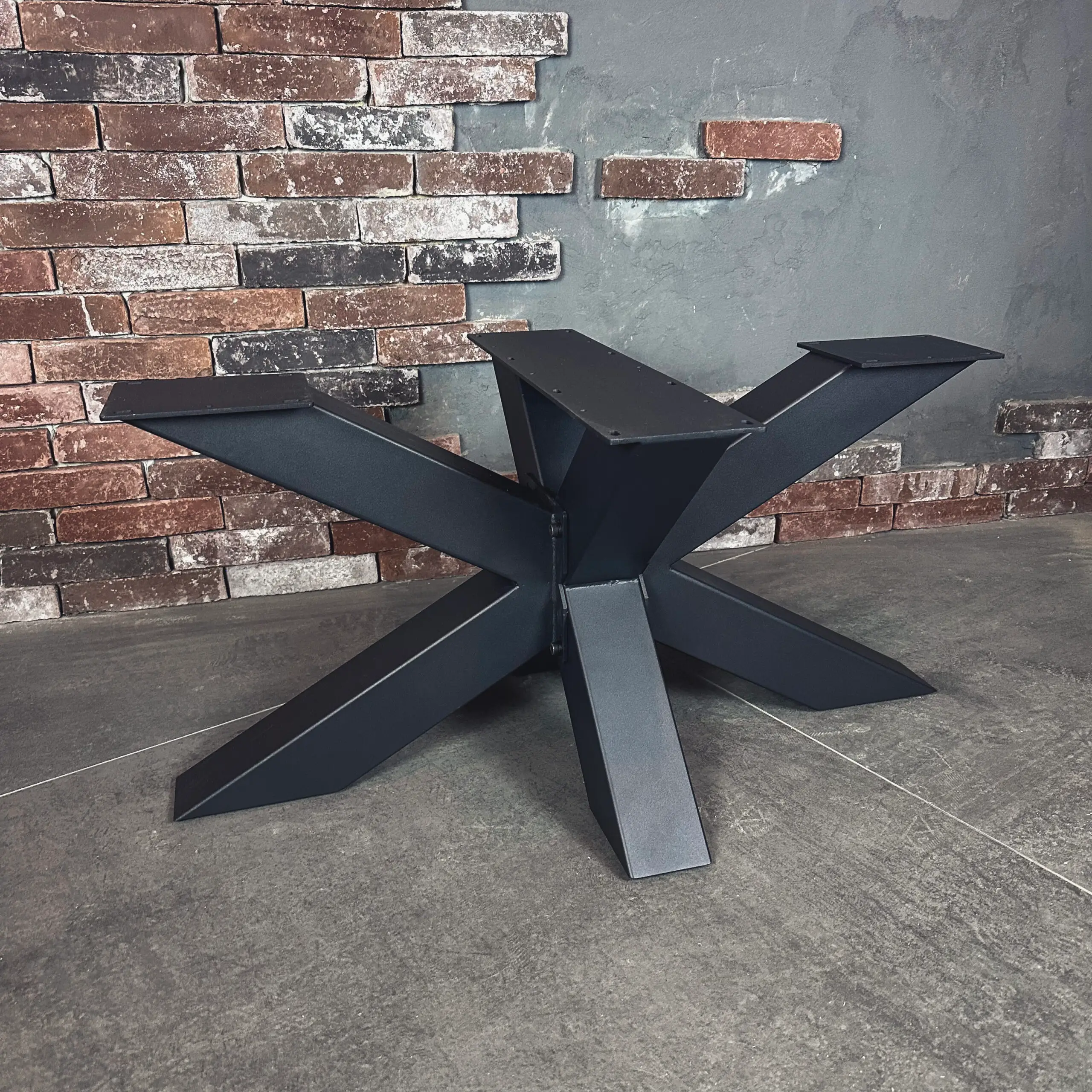 Matrix poot mat zwart hoogte 40cm