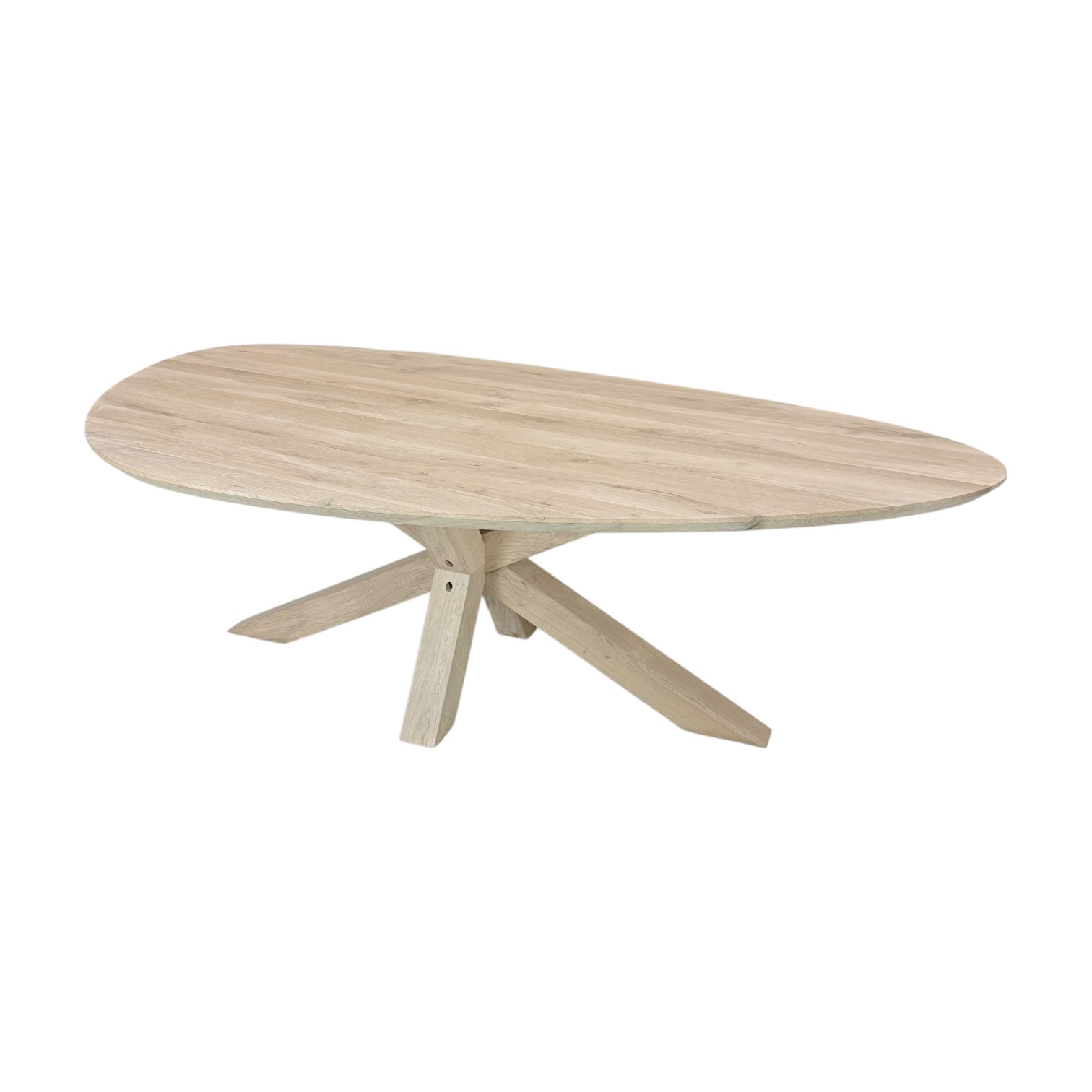 Massief eiken kiezel tafel met eiken matrixpoot